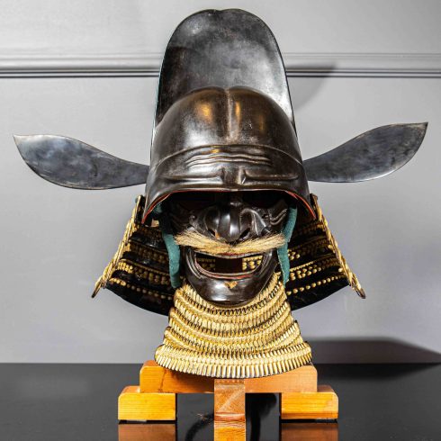 Armature giapponesi: Iron Tokanmuri Kawari Kabuto - Periodo Edo